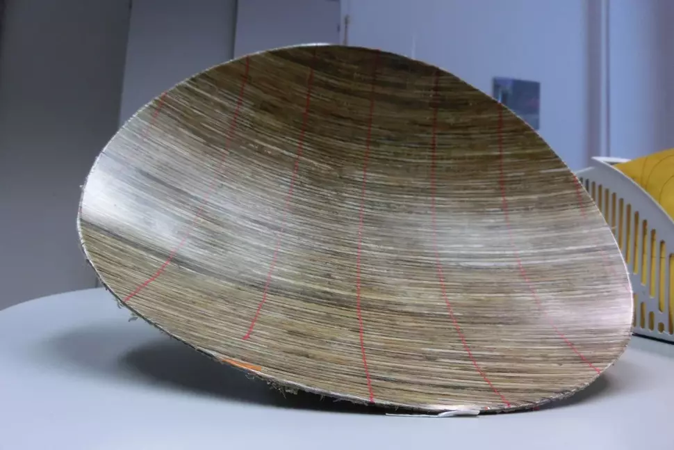 Schalenförmiges Laminate aus textilen Halbzeugen