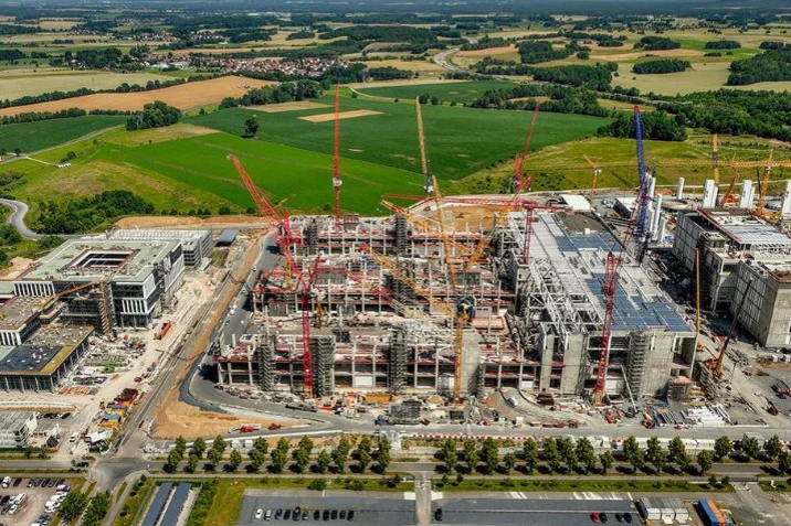 ESMC-Baustelle in Dresden