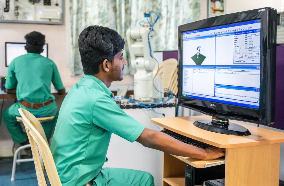 Fachkraft im IT-Sektor