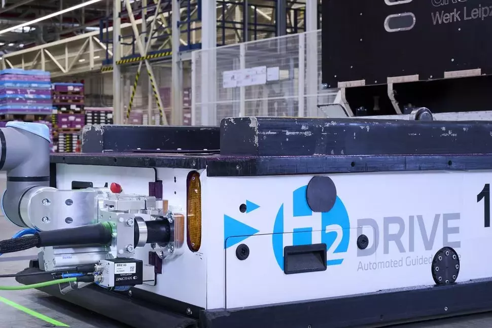 BMW-Werk Leipzig, autonome Wasserstoff-Tankstelle