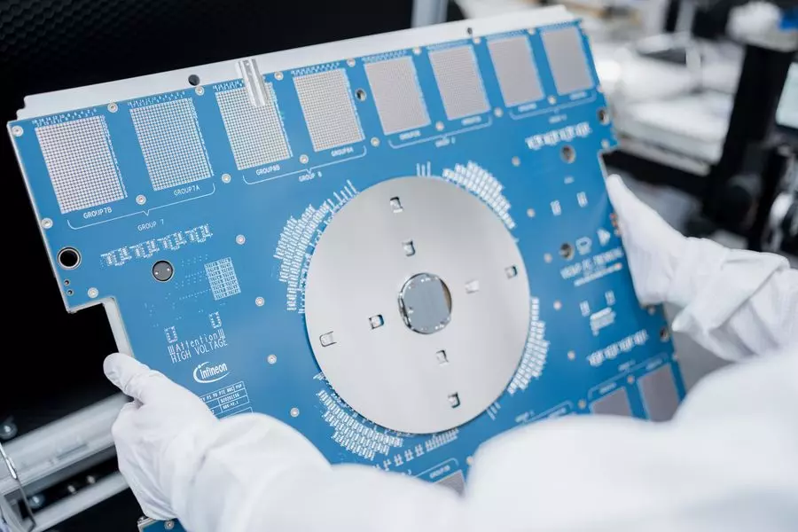 Vertikale Prüfkarte in der 300-mm-Produktion bei Infineon Technologies Dresden